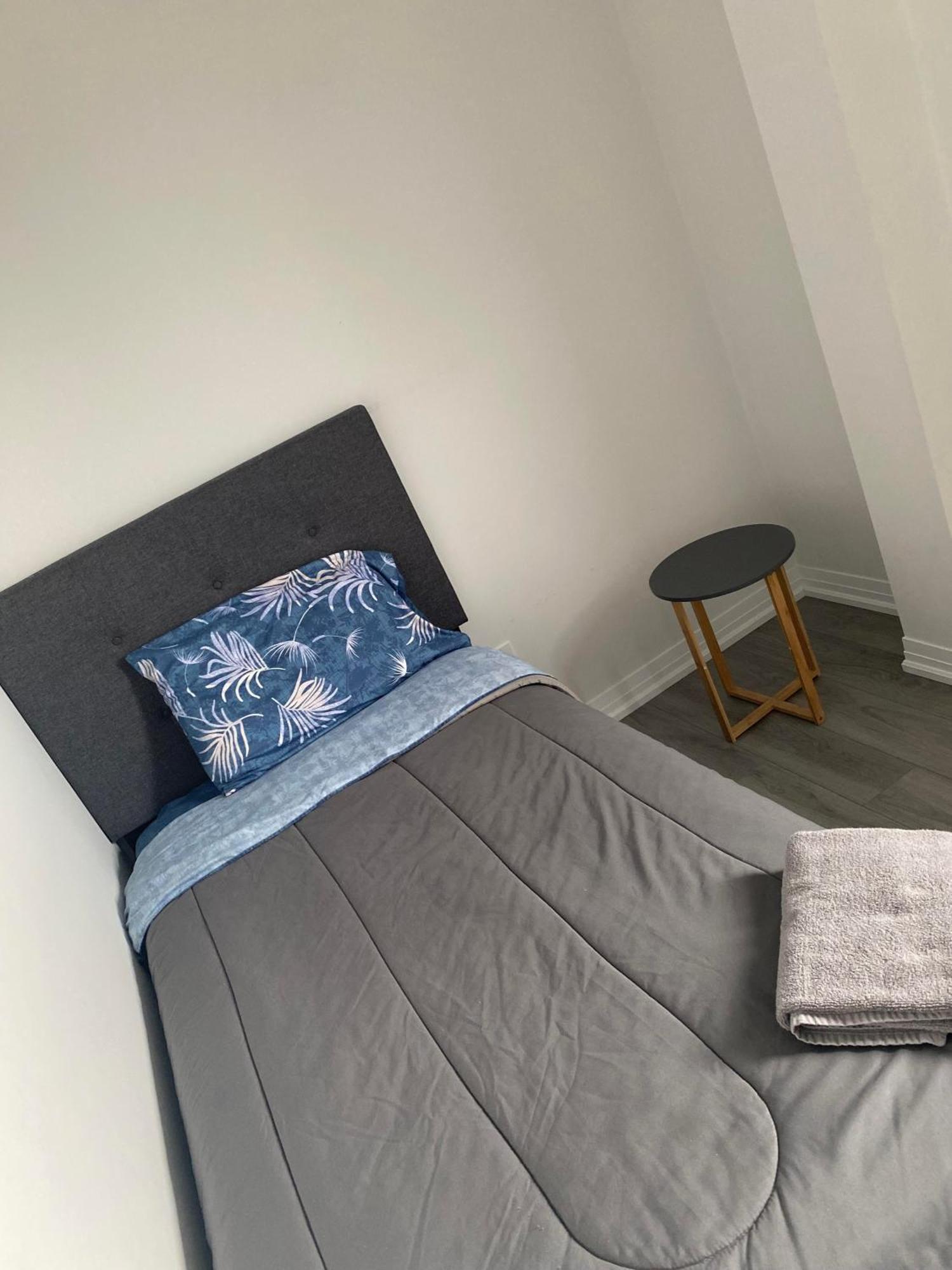 מפלי הניאגרה Luxury Bright And Modern Condo מראה חיצוני תמונה