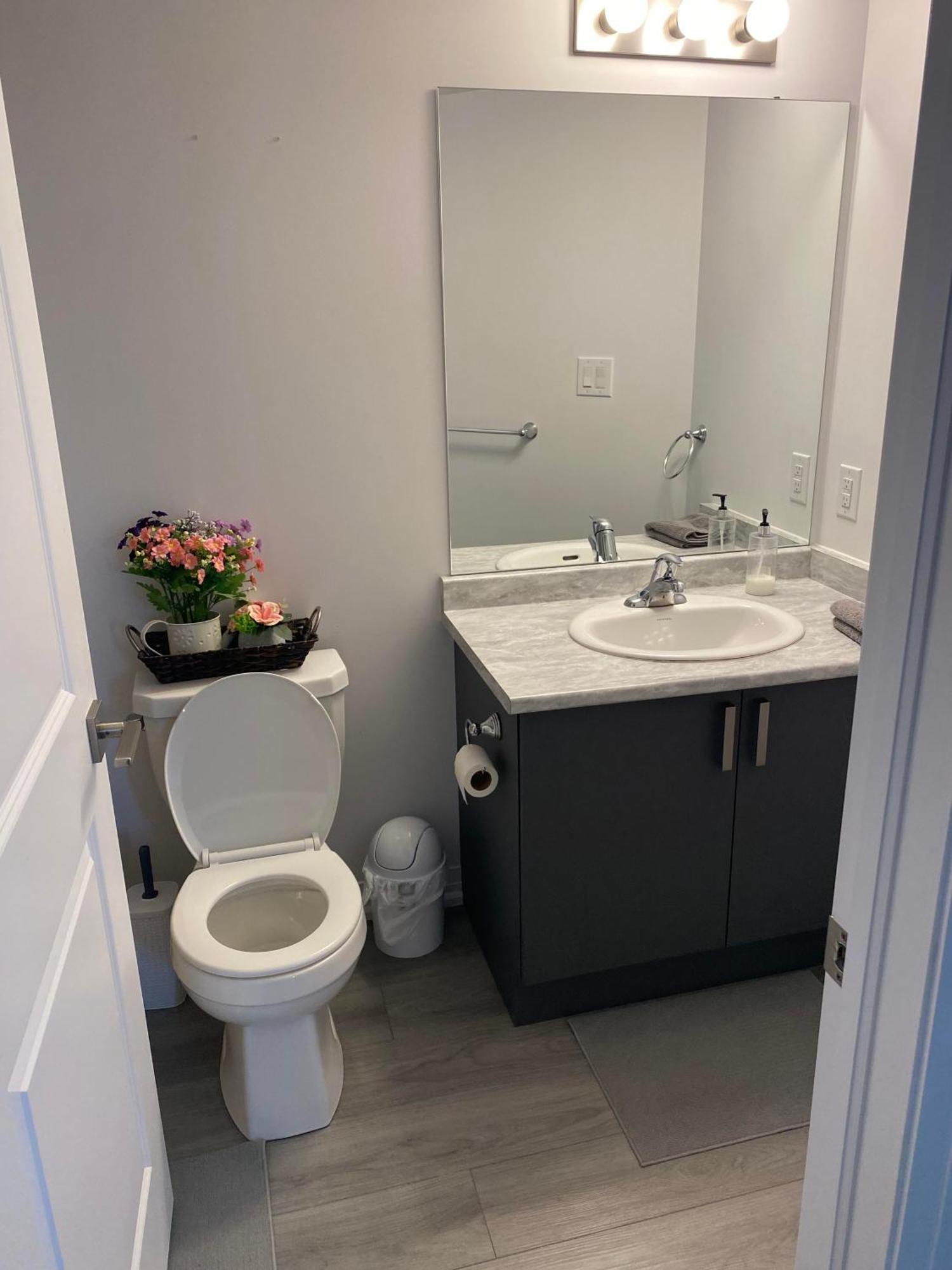 מפלי הניאגרה Luxury Bright And Modern Condo מראה חיצוני תמונה